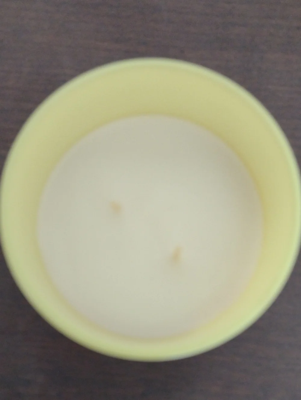 Iced Lemon & Coconut Scented Candle - Yellow
